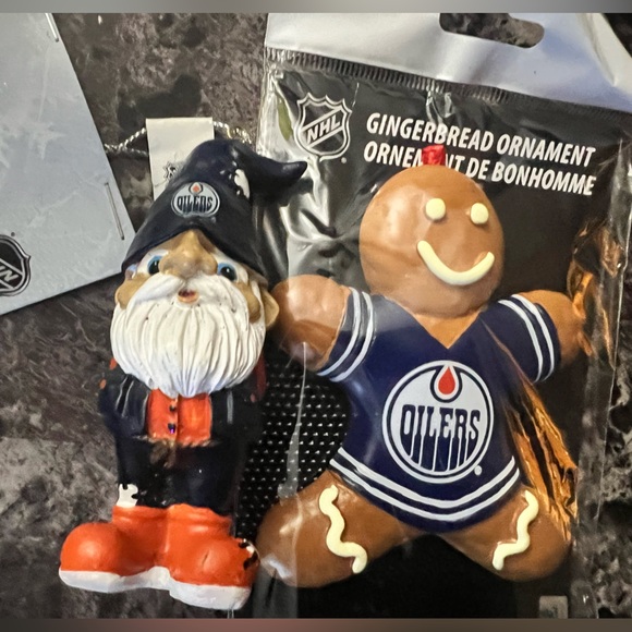 Lot of two oilers Christmas ornaments - Picture 1 of 3
